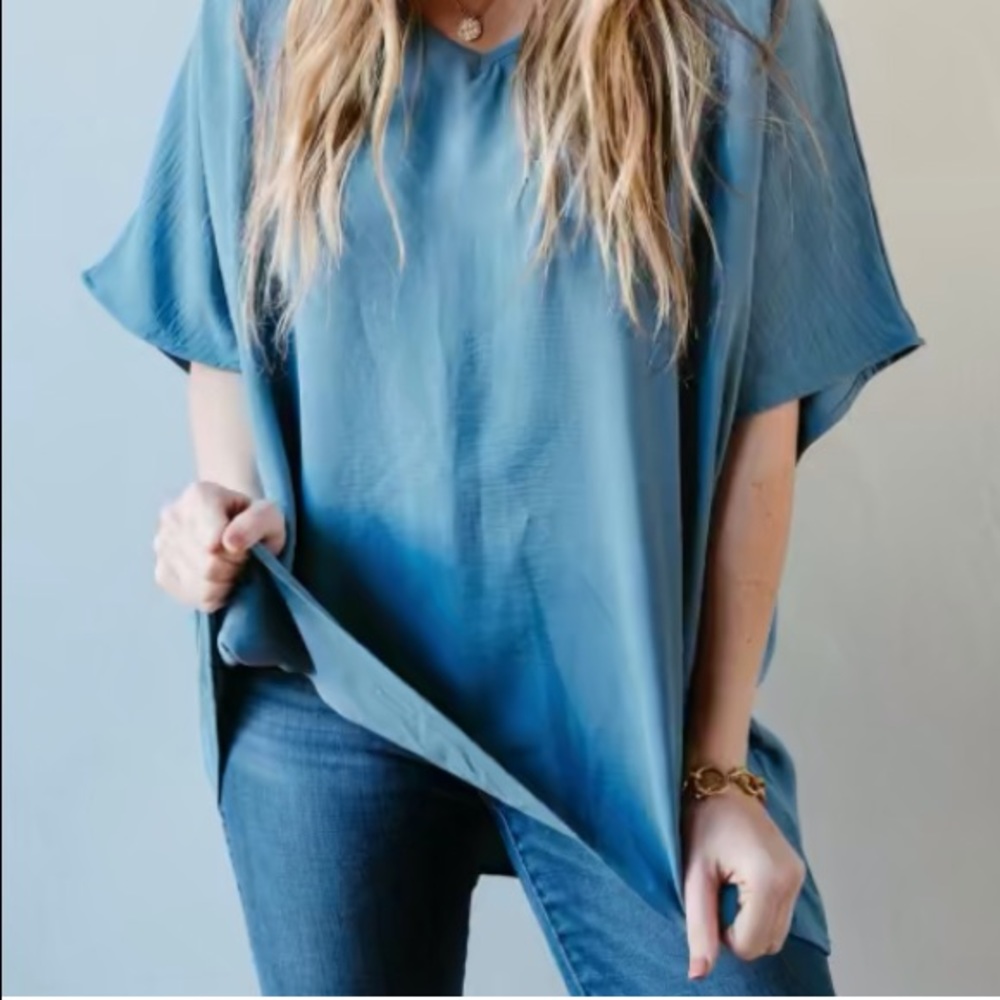 Gorgeous Blue Boho Relaxed Fitted Top.